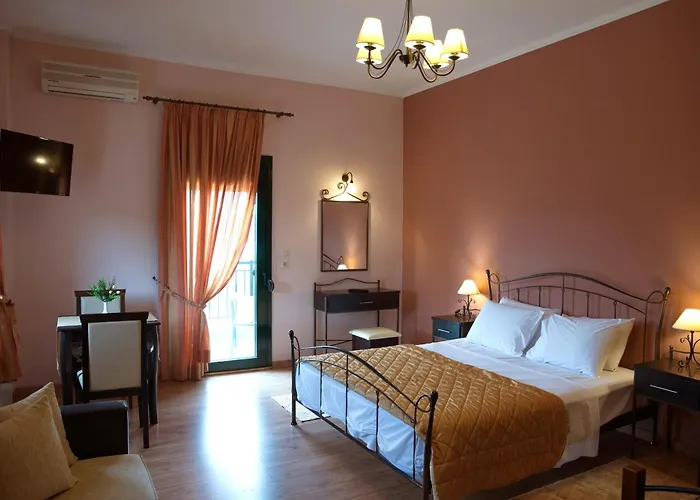 Agnanti Unique Hospitality מלון קסטוריה